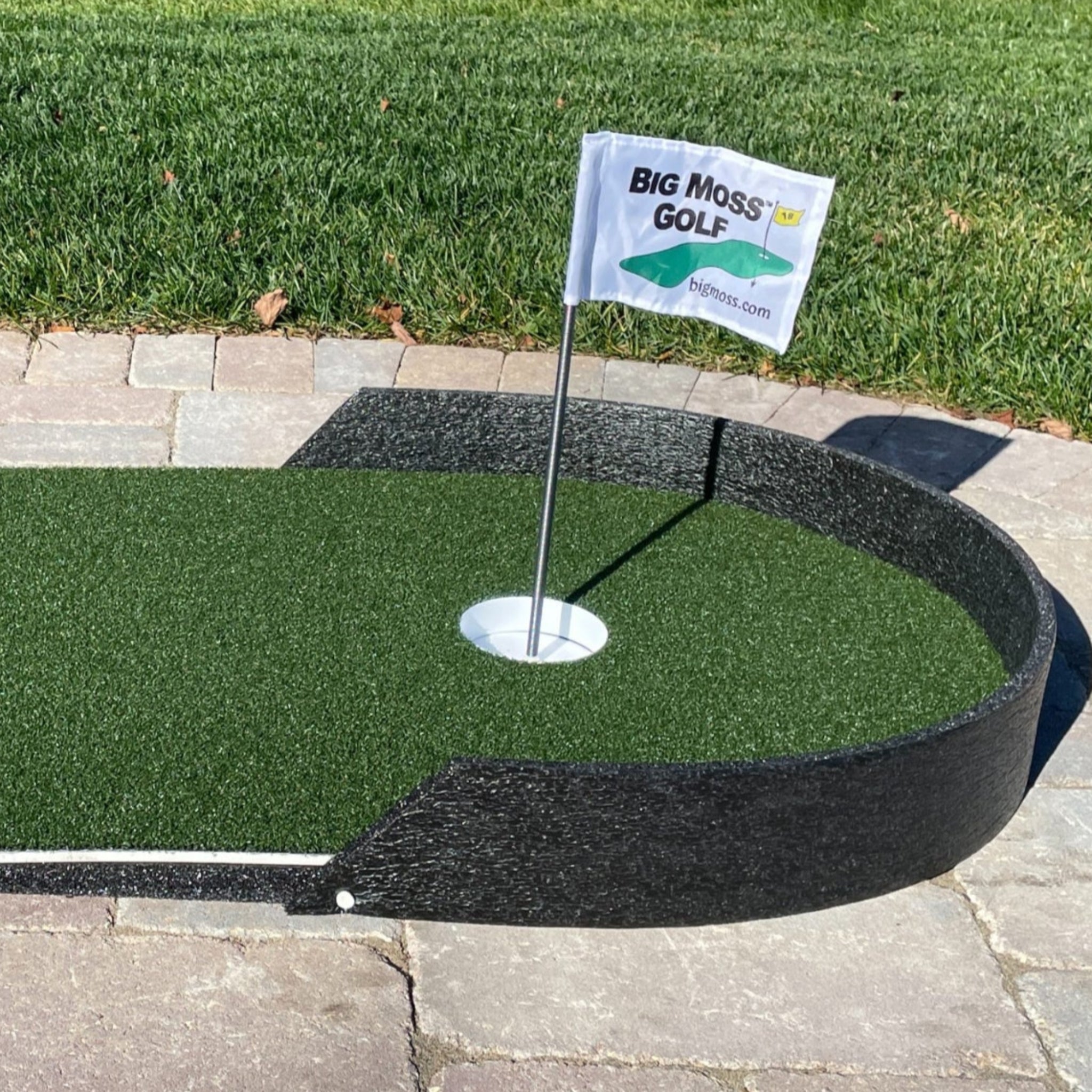 Big Moss Commander Putting Greens